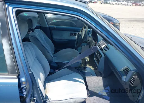 1991 Honda Civic z USA, uszkodzony, nr VIN 3454788